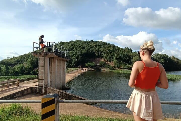 Kampot Countryside Pepper Farm, Salt Fields & Brateak Krola Lake Day Tour photo 3