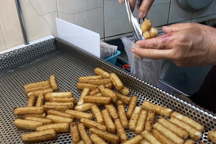 Hidden Balestier Street Food Tour — Eat Like a Local in Singapore photo 6