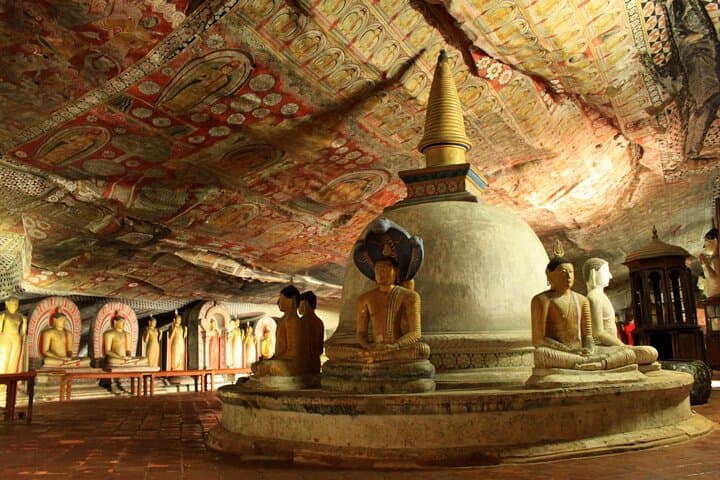 Sigiriya and Dambulla Full-Day Tour from Colombo — Sigiriya Rock Fortress & Dambulla Cave Temple photo 6