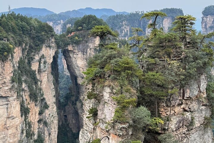 One-Day Zhangjiajie Tour to Avatar Mountain & World's Longest Glass Bridge photo 4