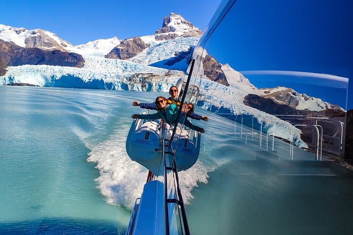 Navigate Upsala & Spegazzini: Lago Argentino Full-Glacier Catamaran Expedition