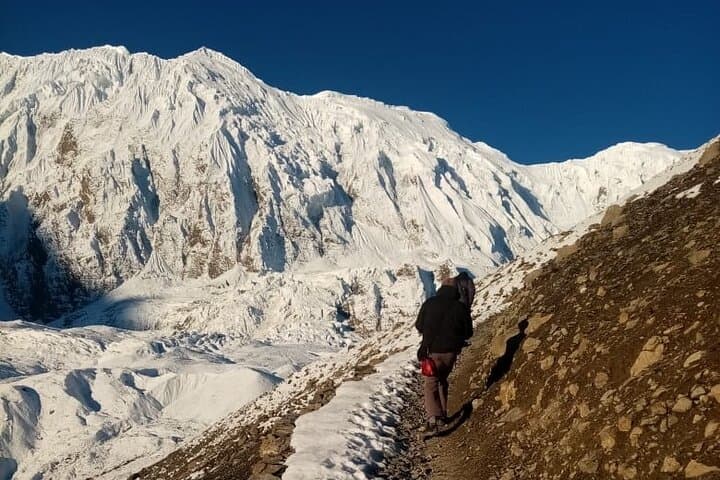 12-Day Private Annapurna Circuit Trek: Thorong La Pass Adventure photo 2