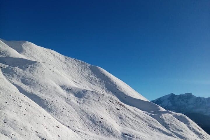 12-Day Private Annapurna Circuit Trek: Thorong La Pass Adventure photo 3