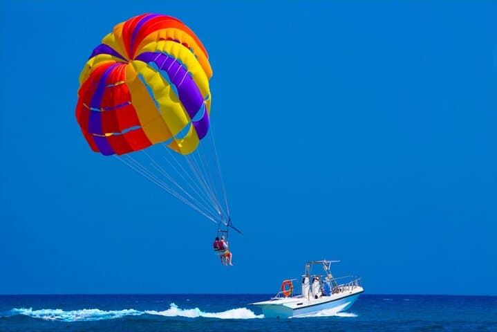 Private Parasailing Over the Red Sea: Hurghada Aerial Adventure photo 3