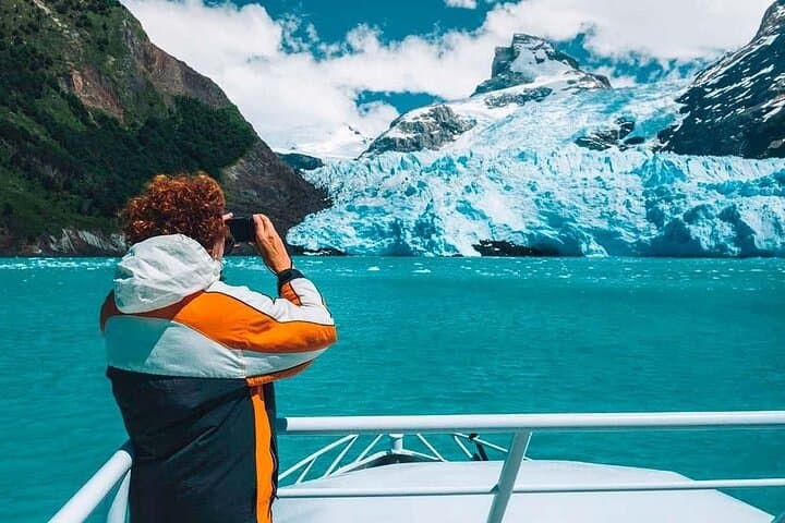 Maria Turquesa Full-Day Glacier Cruise to Perito Moreno, Upsala & Spegazzini photo 6