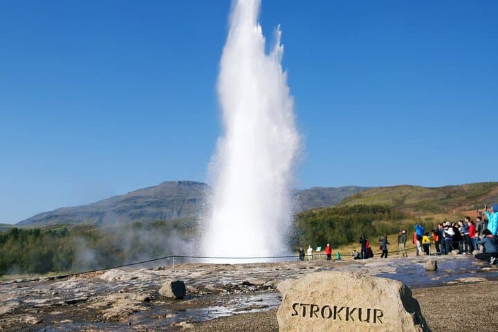 Private Golden Circle and Hvammsvík Hot Springs Full-Day Tour from Reykjavik photo 5