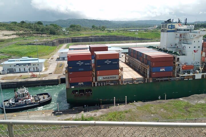 Panama City Tour: Casco Viejo, Amador Causeway & Panama Canal Experience photo 2