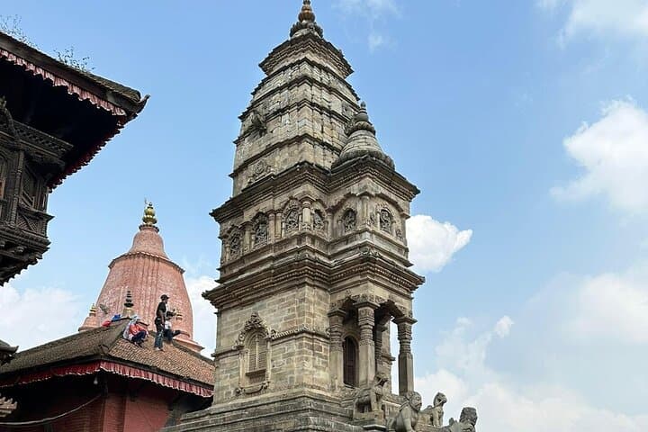 Private Kathmandu Day Tour — Pashupatinath, Swayambhunath, Boudhanath & Durbar Square photo 5