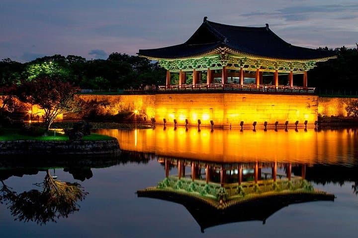 Mini UNESCO Walking Tour in Gyeongju — One-Day Silla Heritage from Seoul