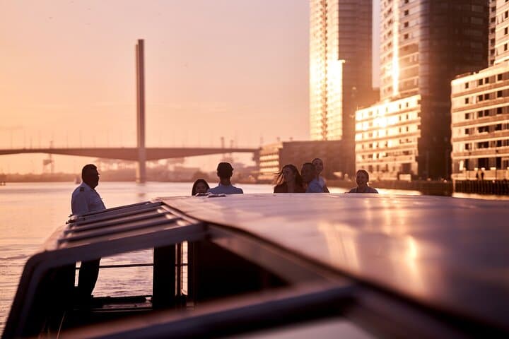 Golden Hour Cruise on the Yarra: Twilight Views from Melbourne River Cruises photo 1
