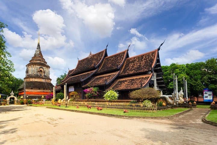 Chiang Mai Hidden Temples Tour — Wat Lok Moli, Umong, Pha Lat & Doi Suthep photo 2