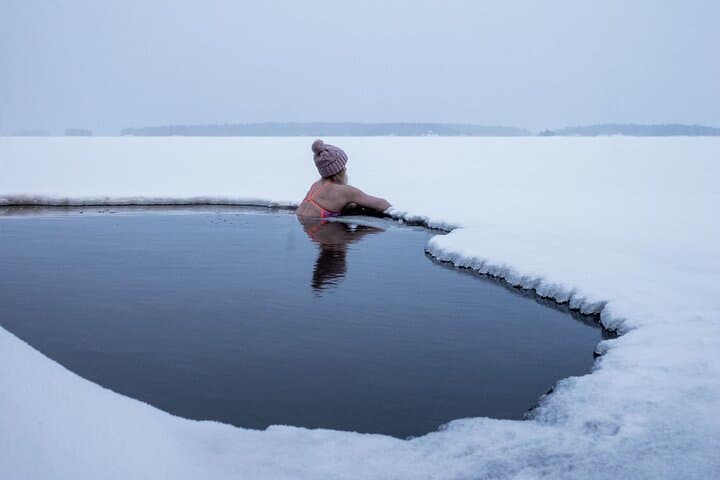 Private Wooden Sauna and Ice Swimming Experience in Rovaniemi photo 2