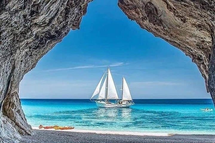 Mykonos Coastal Delights: Half-Day Shore Excursion to Windmills, Little Venice & Ano Mera photo 4