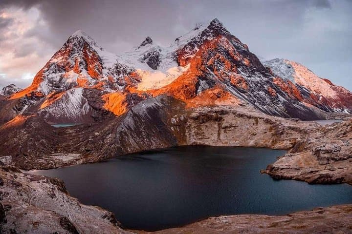 Full-Day Ausangate 7 Lakes Hike from Cusco — High-Altitude Laguna Circuit & Hot Springs photo 2