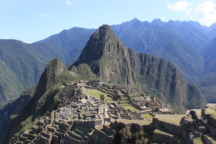 7-Day New Dawn in Machu Picchu: Lima, Cusco & Sacred Valley Adventure
