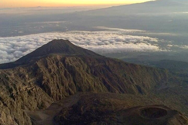 Climb Mount Meru: 4-Day Trek from Momella Gate with Wildlife and Crater Views photo 3