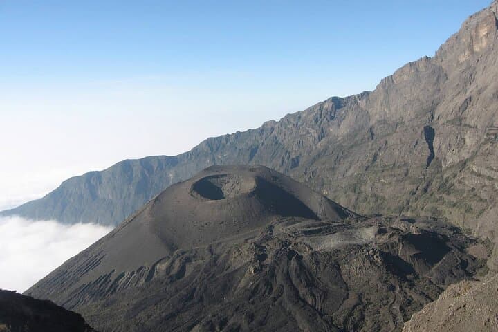 Climb Mount Meru: 4-Day Trek from Momella Gate with Wildlife and Crater Views photo 4