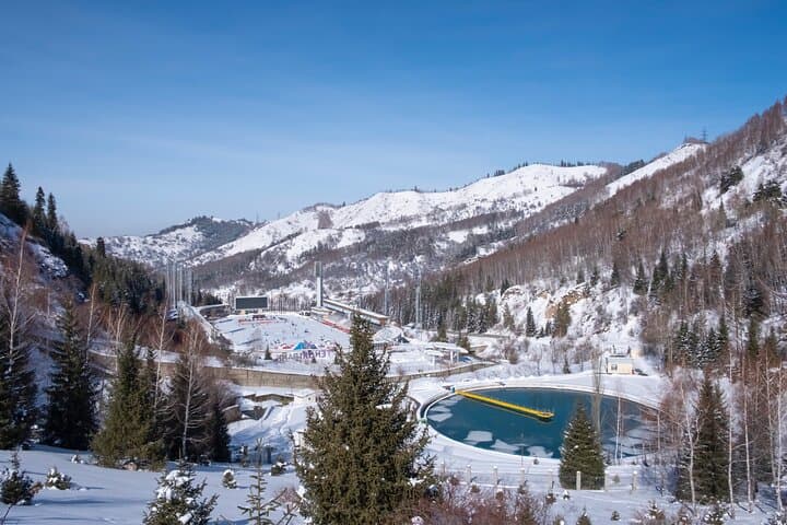 Medeu & Shymbulak: Full-Day Ice Rink and Mountain Ski Tour from Almaty photo 6