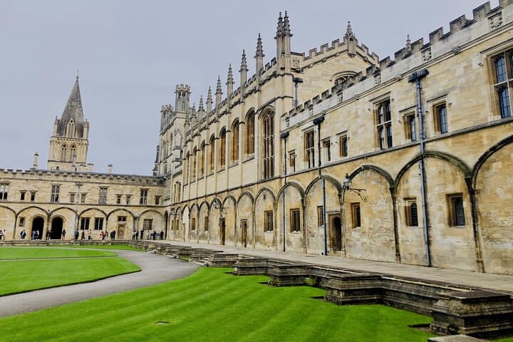 Inside Christ Church Oxford: Private 90-Minute Historical Tour photo 4