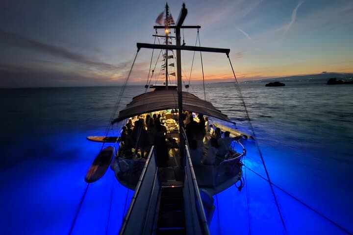 Kefalonia Sunset Cruise from Argostoli — Dinner & Unlimited Wine