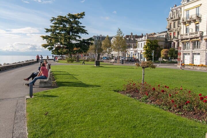 Private Vevey Walking Tour: Discover Lake Geneva's Culinary & Cultural Heart photo 4