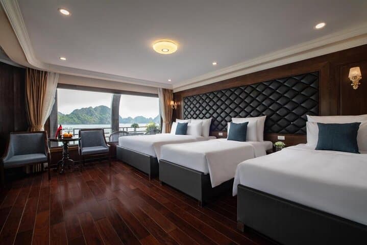 Halong Bay 2-Day La Pandora Cruise: Lan Ha Kayaking & Dark & Bright Cave photo 5