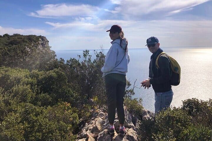 Hike Serra do Risco: Arrábida’s Highest Limestone Cliff and Coastal Views photo 3