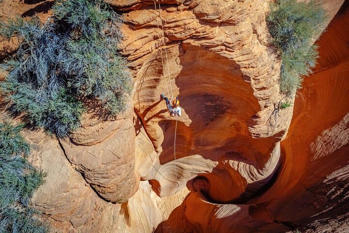 Exploring East Zion’s Coral Sands: A Half-day Canyoneering Adventure