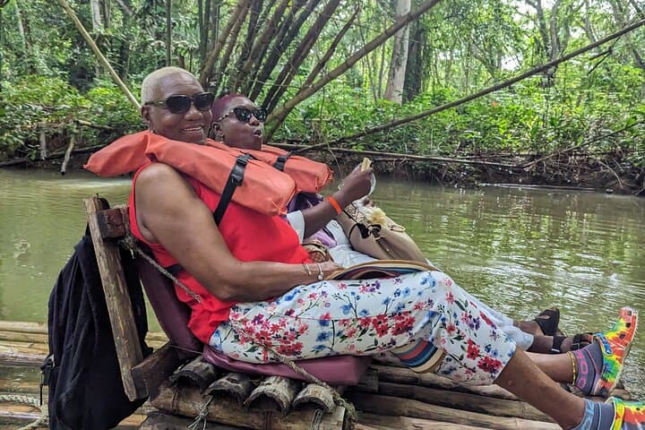 Martha Brae Bamboo Rafting: Classic Montego Bay River Ride photo 4