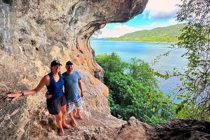 Ko Lanta Half-Day Kayaking: Koh Phee Ghost Cave & Koh Talabeng Sea Cave