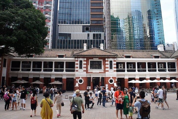 Central Hong Kong Heritage Walk: Guided Tram Ride and Old-Streets Tour photo 5