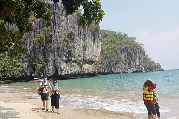 6-Day Puerto Princesa to El Nido: Underground River, Big Lagoon & Hidden Beaches photo 4