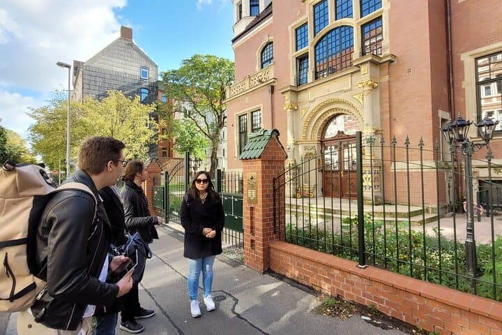 Taste and Travel Odyssey in Hanover: Linden Food & History Walking Tour photo 2