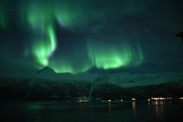 VIP Aurora Tour: Northern Lights Experience in Tromsø photo 2