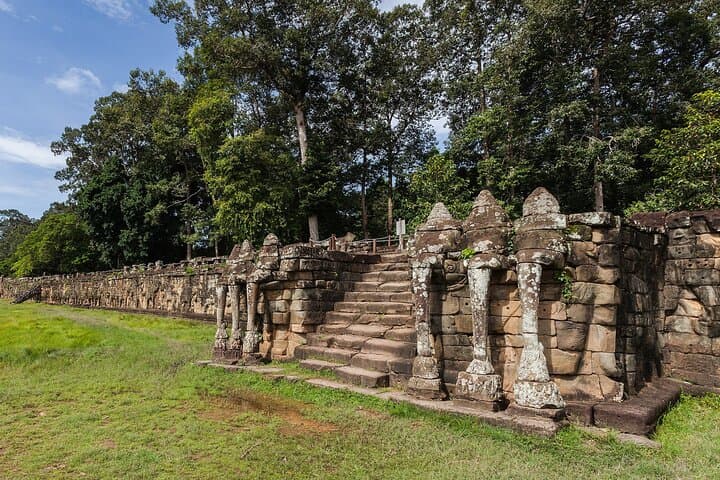 Private One-Day Angkor Temples Tour with Expert Guide photo 5