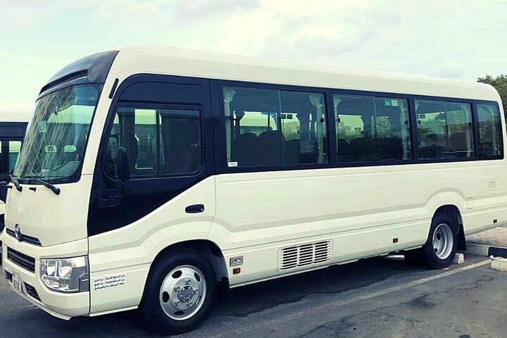Dubai Private Airport Transfers: 24/7 Van, Coach & Bus Service with Meet & Greet photo 3