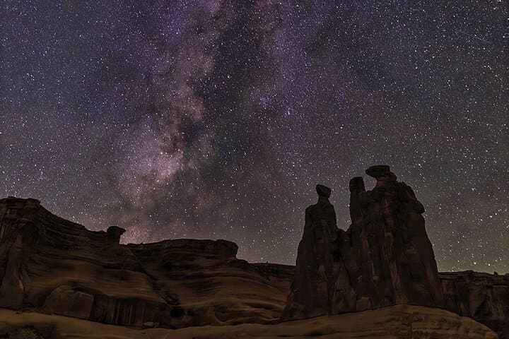 Capturing the Milky Way in Arches National Park: A Nighttime Photography Adventure photo 5