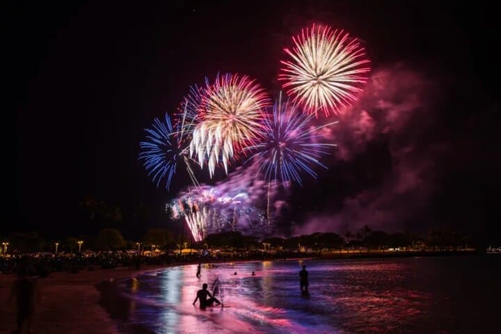 Oahu Friday Night Fireworks Catamaran Cruise — Kewalo Harbor Private Charter photo 4