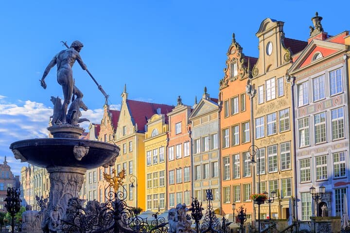 Lions & Unicorns of Gdańsk: Self-Guided Fantasy Puzzle Walk Through the Old Town photo 1