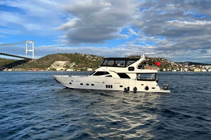 Bosphorus Luxury Yacht Cruise: Private 2-Hour Scenic Charter from Kabataş photo 6