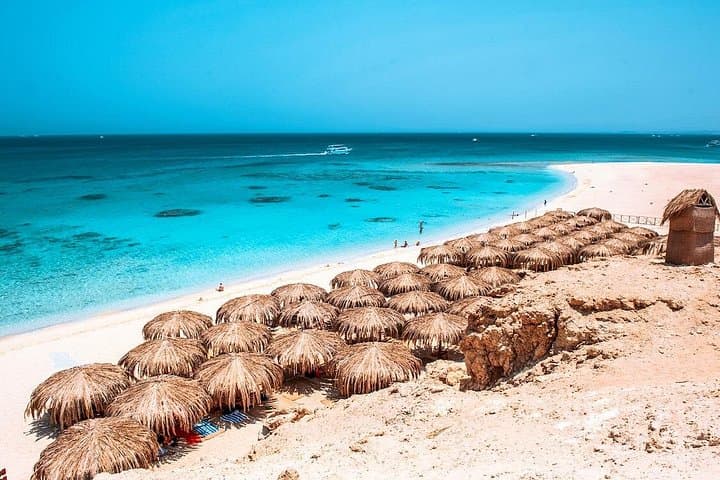 Eden Island Full-Day Boat Trip from Hurghada: Snorkel the Red Sea photo 3