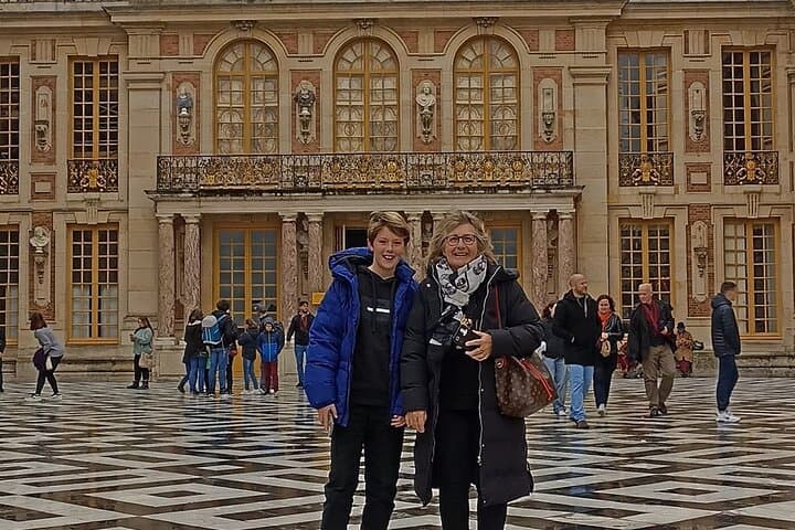 Private Versailles Family Tour with Transfers, Lunch & Priority Access photo 5