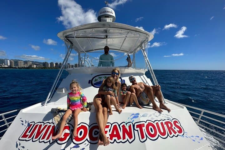 Waikiki Deluxe Snorkel & Wildlife Cruise: Slide, Swim, Spot Turtles and Dolphins photo 6
