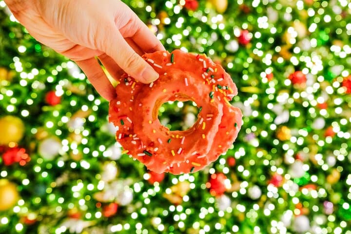 Santa Monica's Sweetest Path: A Donut Tour to Remember photo 3