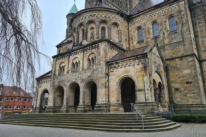 Haunted Rheine: Self-Guided Ghost Hunt & City Exploration Game
