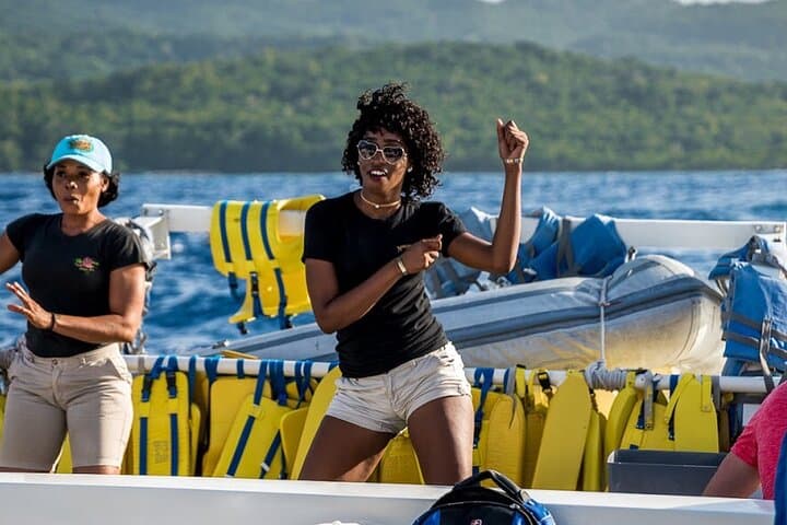 2-Day Jamaican Island Explorer: Catamaran Snorkel, Jet Ski & Dunn's River photo 6