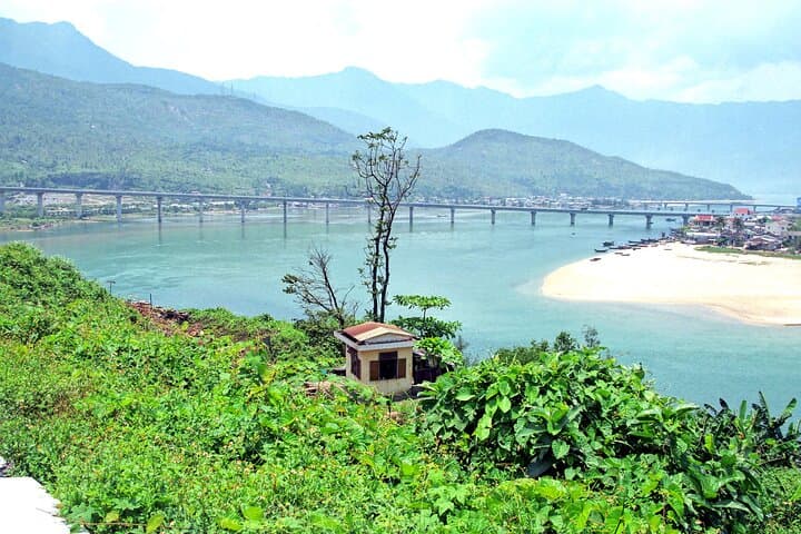 Hoi An to Hue via Hai Van Pass & Marble Mountains — Scenic Private Transfer photo 4
