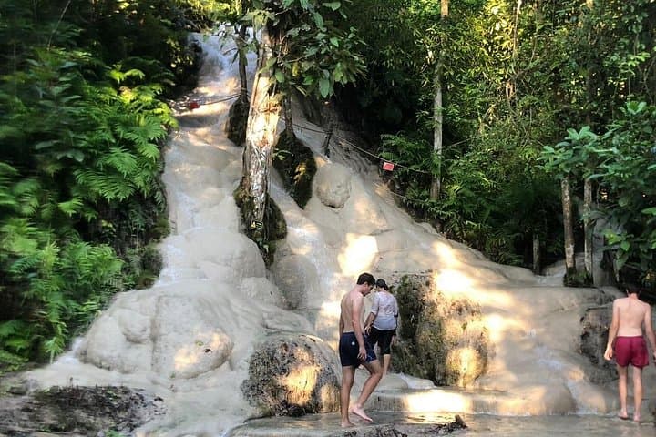 Chiang Mai Full-Day: Doi Suthep, Pha Lat & Sticky Waterfall Private Tour