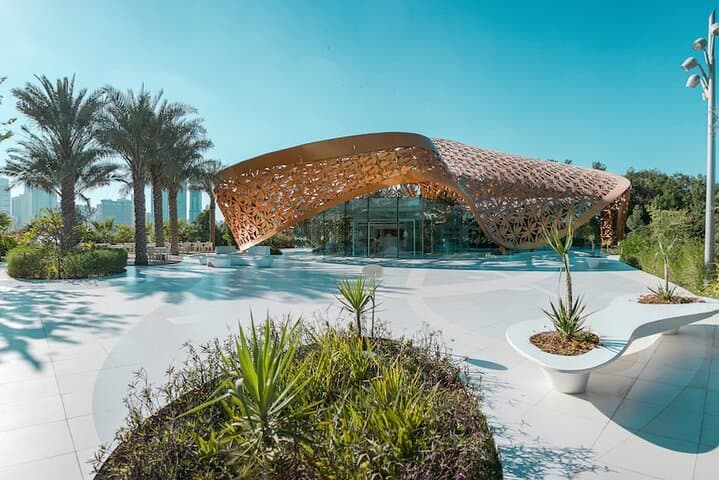 Al Noor Island & Butterfly House Tour from Dubai — Access & Transfer photo 4