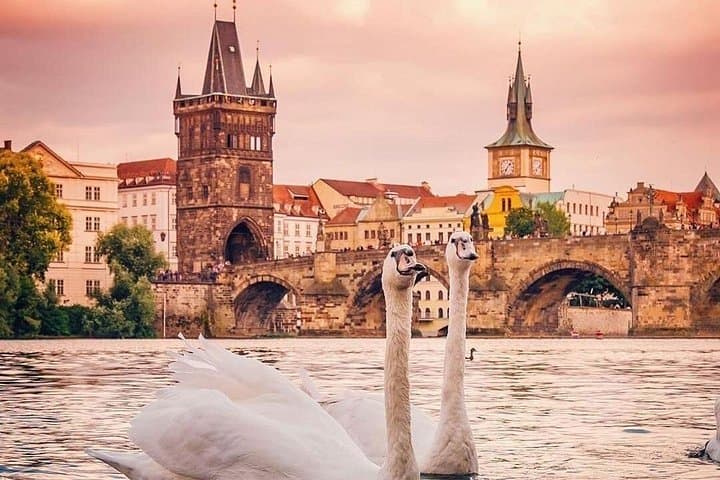 Private 2-Day Guided Tour From Vienna: Vienna to Bratislava and Prague photo 3